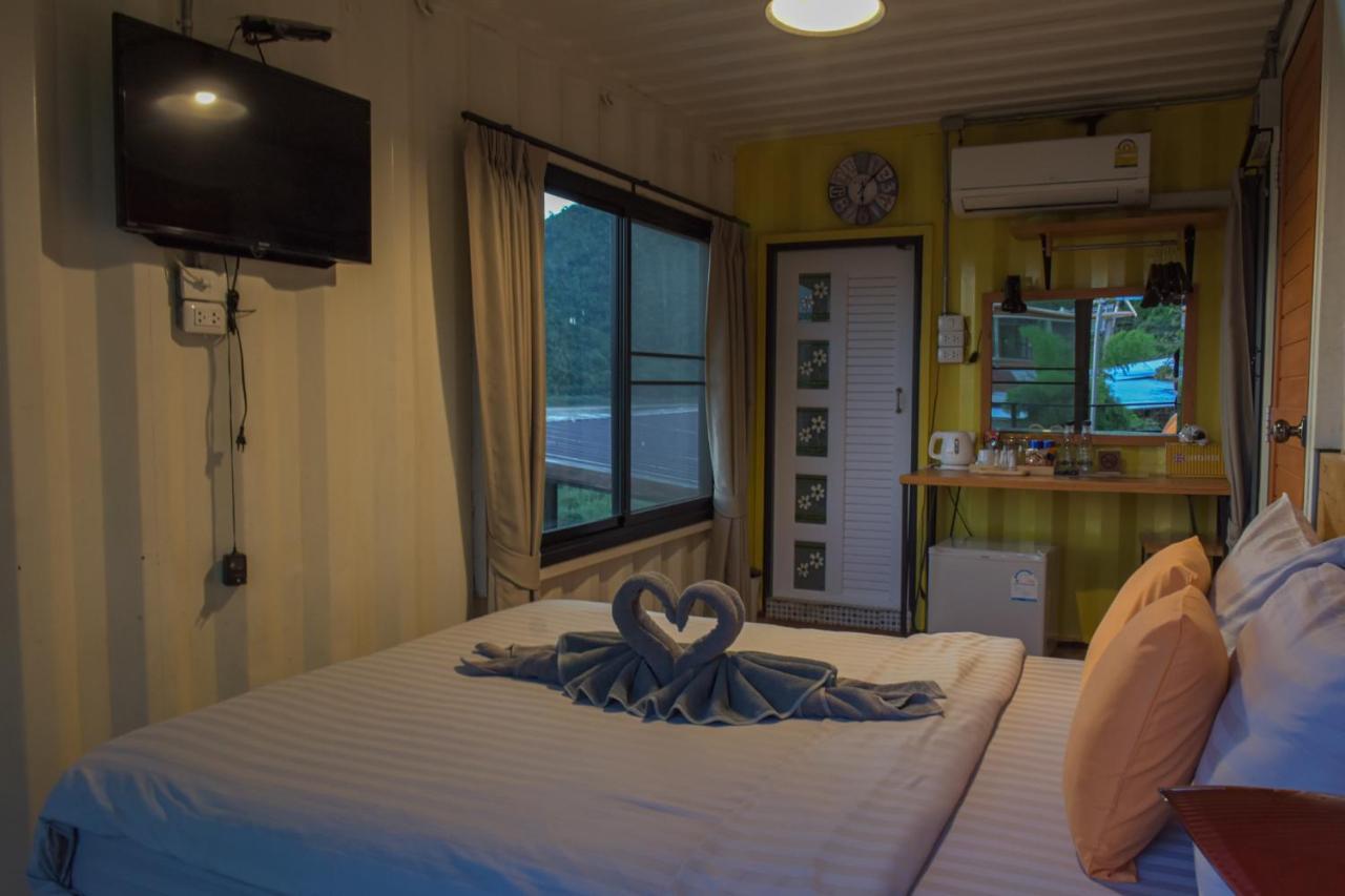 Inbox Living Rimkhong Hotel Chiang Khan Exterior foto