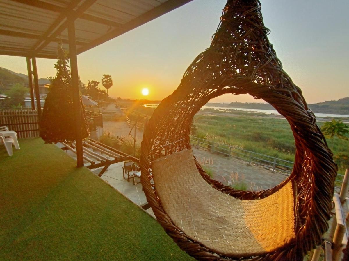 Inbox Living Rimkhong Hotel Chiang Khan Exterior foto